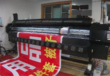  隆安喷绘广告分辨率是多少？